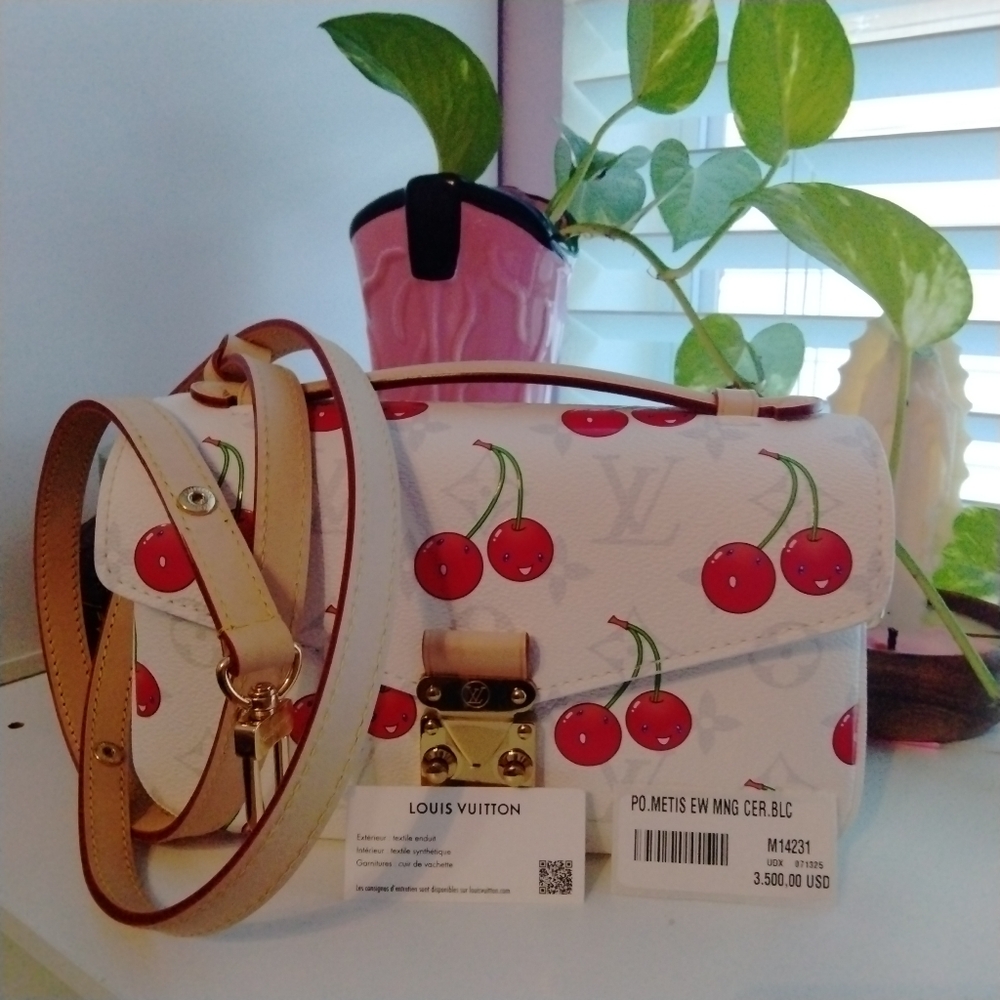 SOLD🙏Louis Vuitton White and Red Cherry Crossbody Bag Pochette Métis East West